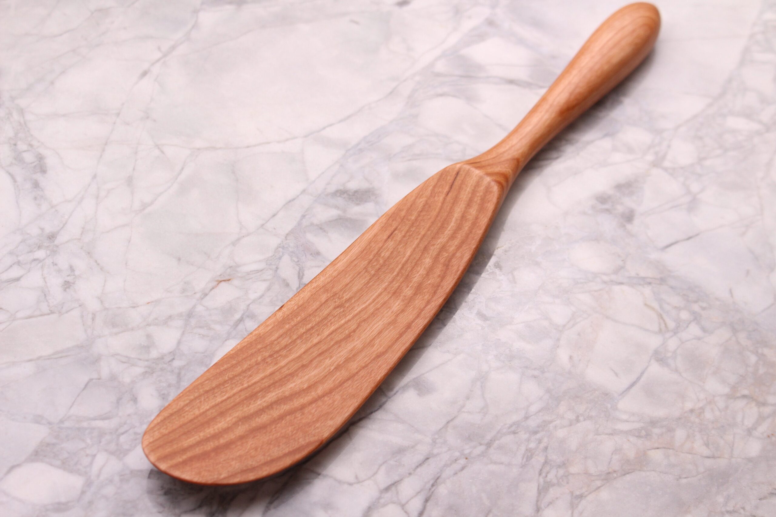 Handmade wooden right handed spurtle kitchen utensil carved from Walnut wood - Image 10